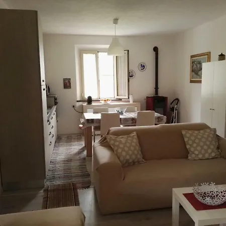 Sa Domu E Muru Tatil Evi *